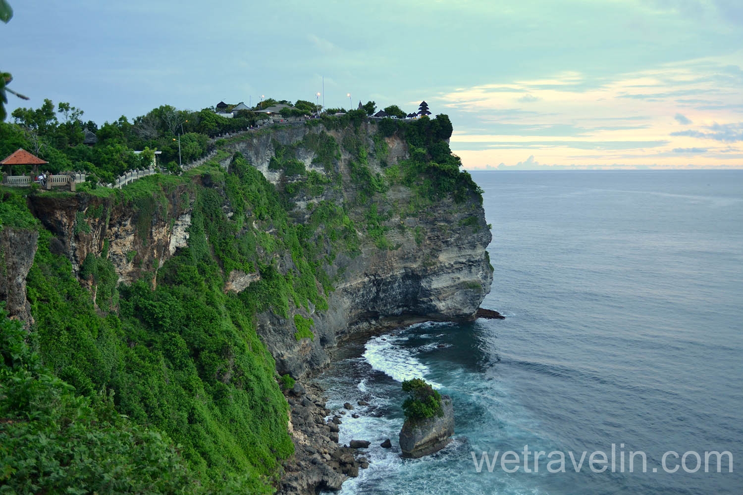 храм Улувату на Бали