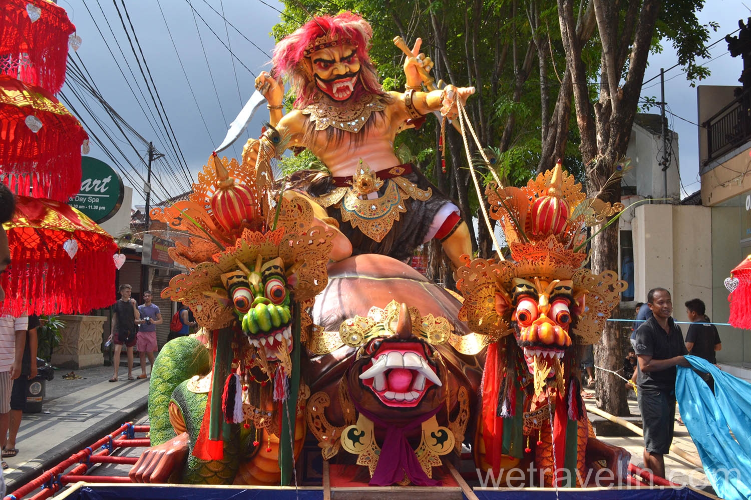 праздник Тавур Кесанга на Бали