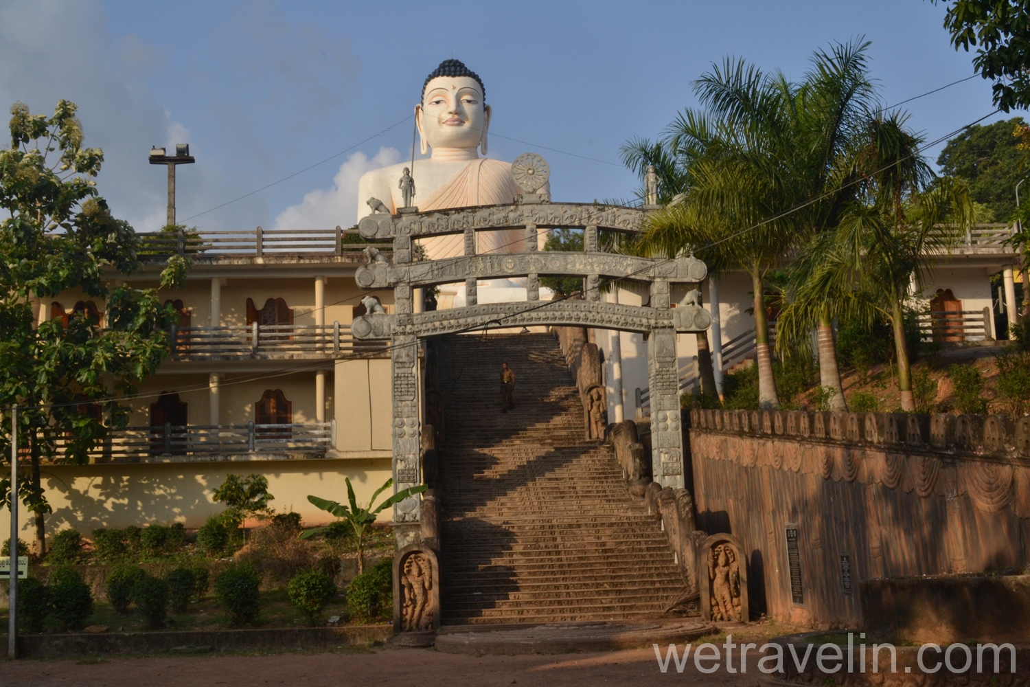 будийский храм