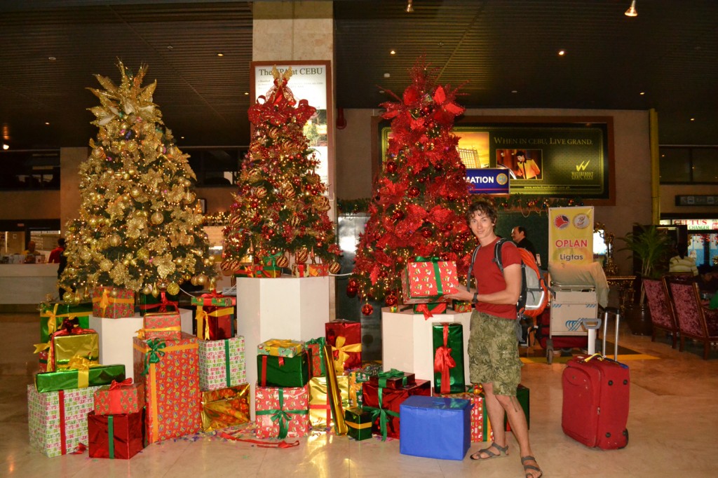 хол аэропорта Катиклан